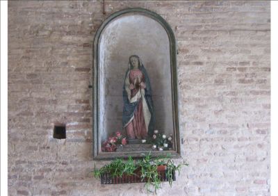 Dentro Porta San Giovanni