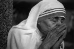 Una candela per Madre Teresa
