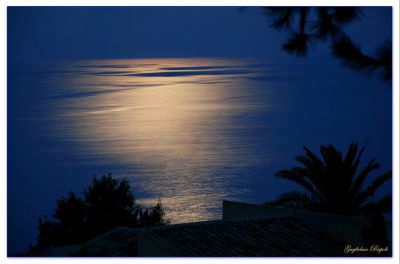 Luna, segreta  