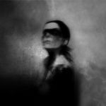 "Celare la propria morte"