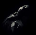 "Sul velo dei morti"