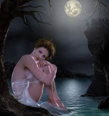 La luna nuda