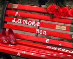 Questo non  Amore!
