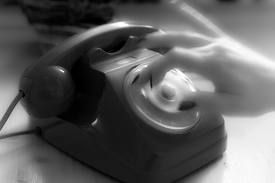 E telefonando