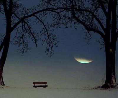 Una luna a metà
