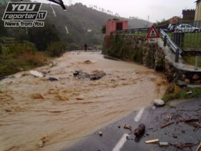 L'Italia è in tòcchi, caro Cavaliere