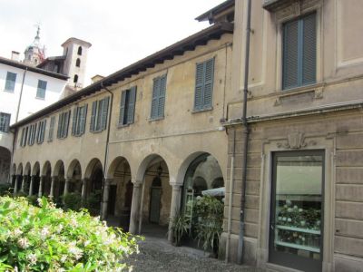 La Storia  