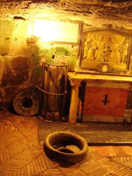 29 giugno 2010 Riapre il Carcere Mamertino fu la prigione di San Pietro  