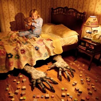 Mostro sotto il letto