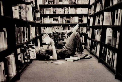 Quel libro mi sta guardando