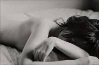 Nuda e fragile  