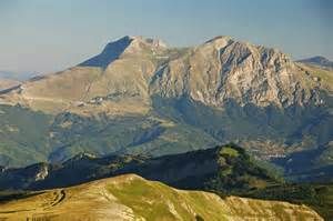 Dove l'amore in silenzio disegna i sentieri