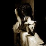 Raccogliendo lacrime nelle mani  