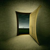 Tutto è già qui (poesia dell’invisibile)