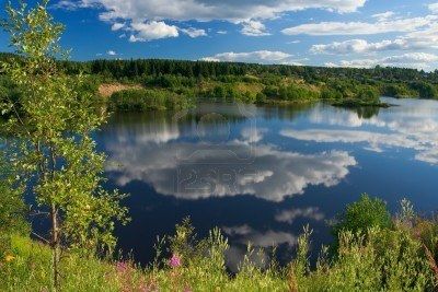 Sulle acque del lago