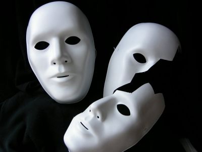 Solo maschere d'intorno