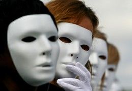 Appena dietro l�angolo