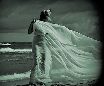 Affiderei alla notte