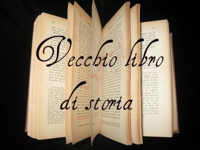 Vecchio libro di storia