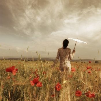 Vestita solo di vento