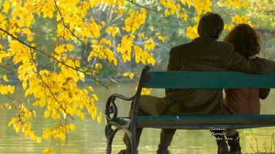 Il fiume scorre tra le rive della vita