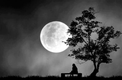 Dai picchi della luna