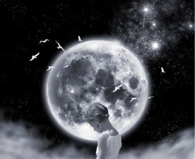 La luna rideva di me