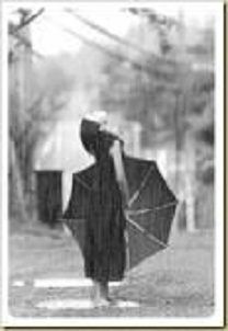 Quel velo d'inquietudine si scioglieva tremando