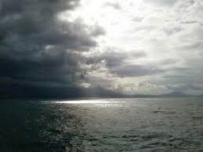 Mare nella notte scura