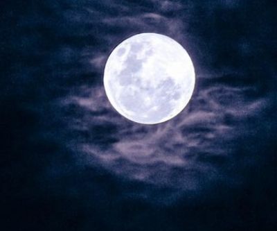 Antica canzone lunare