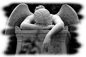 Il dolore s'impiglia tra i pensieri