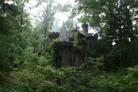 Nella Possente Selva