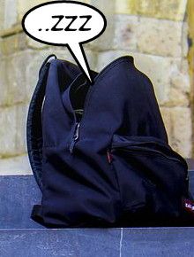 Il riposo di zaini e cartelle