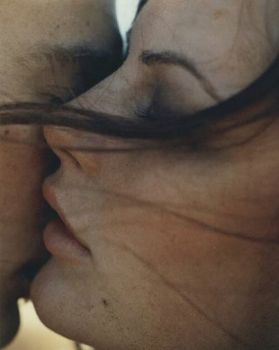 Saziami di teneri abbracci