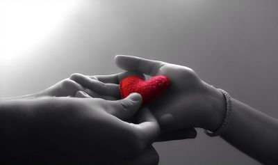 Il tuo cuore tra le dita