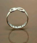 Non scrivere poesie d'amore