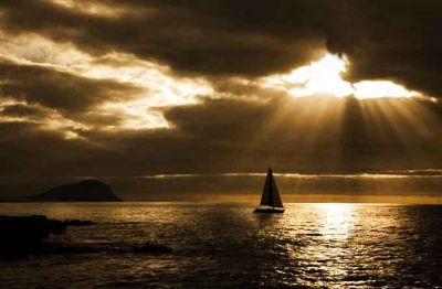 Vela di barca chiamata essenza