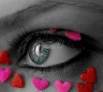 Il mondo non si sposta