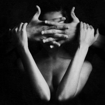 Sciolto tra i tuoi capelli