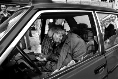 Resta dentro le menti  