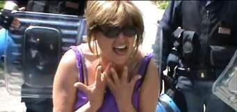 Guerra fra poveri e turpi interessi