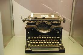 E' in partenza dal terzo binario