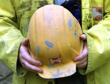 Fabbrica la prima aurora