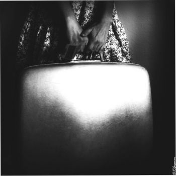 Fuggitiva nell'ombra della rubata fuga