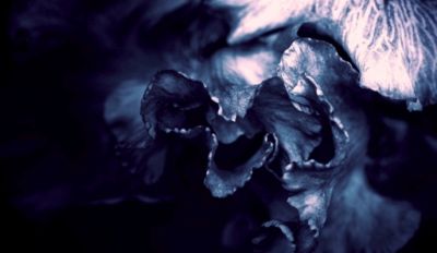 Ballerina di ceramica bianca