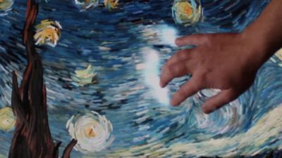 Ed � solo musica... che ha voce di stelle e mani bambine