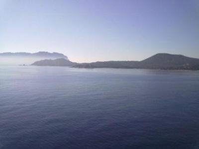 Cielo d'onda tra terra e mare  