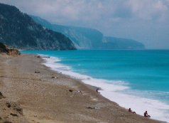 Tra le assolate baie