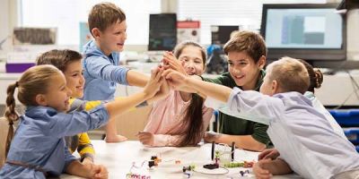 Sui banchi di scuola