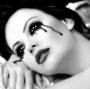 Per i tuoi occhi neri